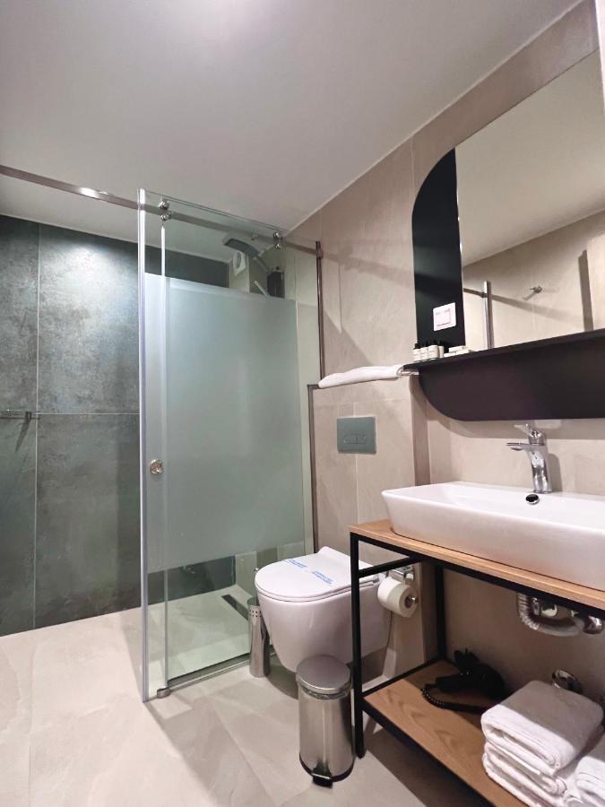 La Mer Luxury Apartments 伊里斯斯 外观 照片
