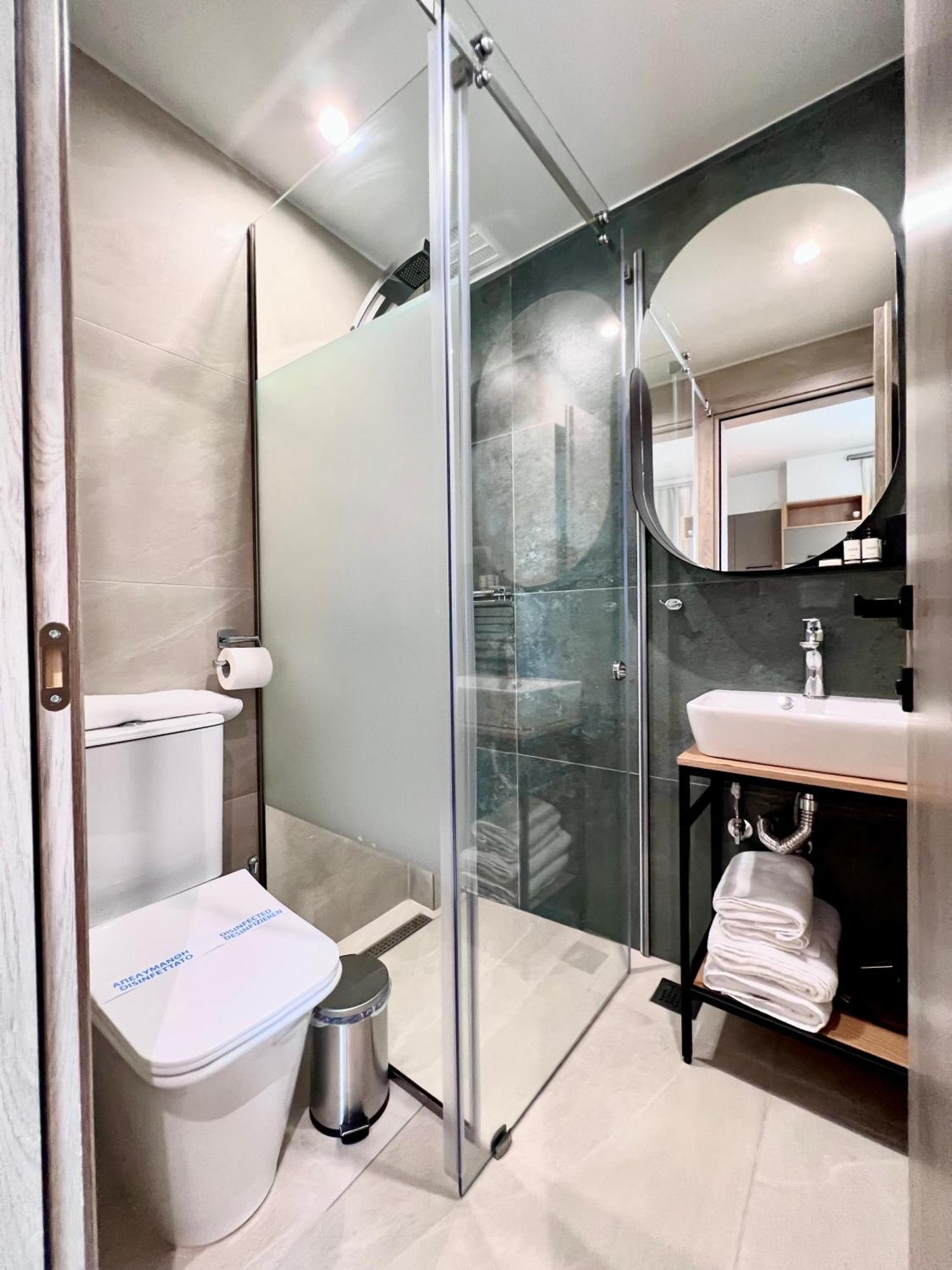 La Mer Luxury Apartments 伊里斯斯 外观 照片