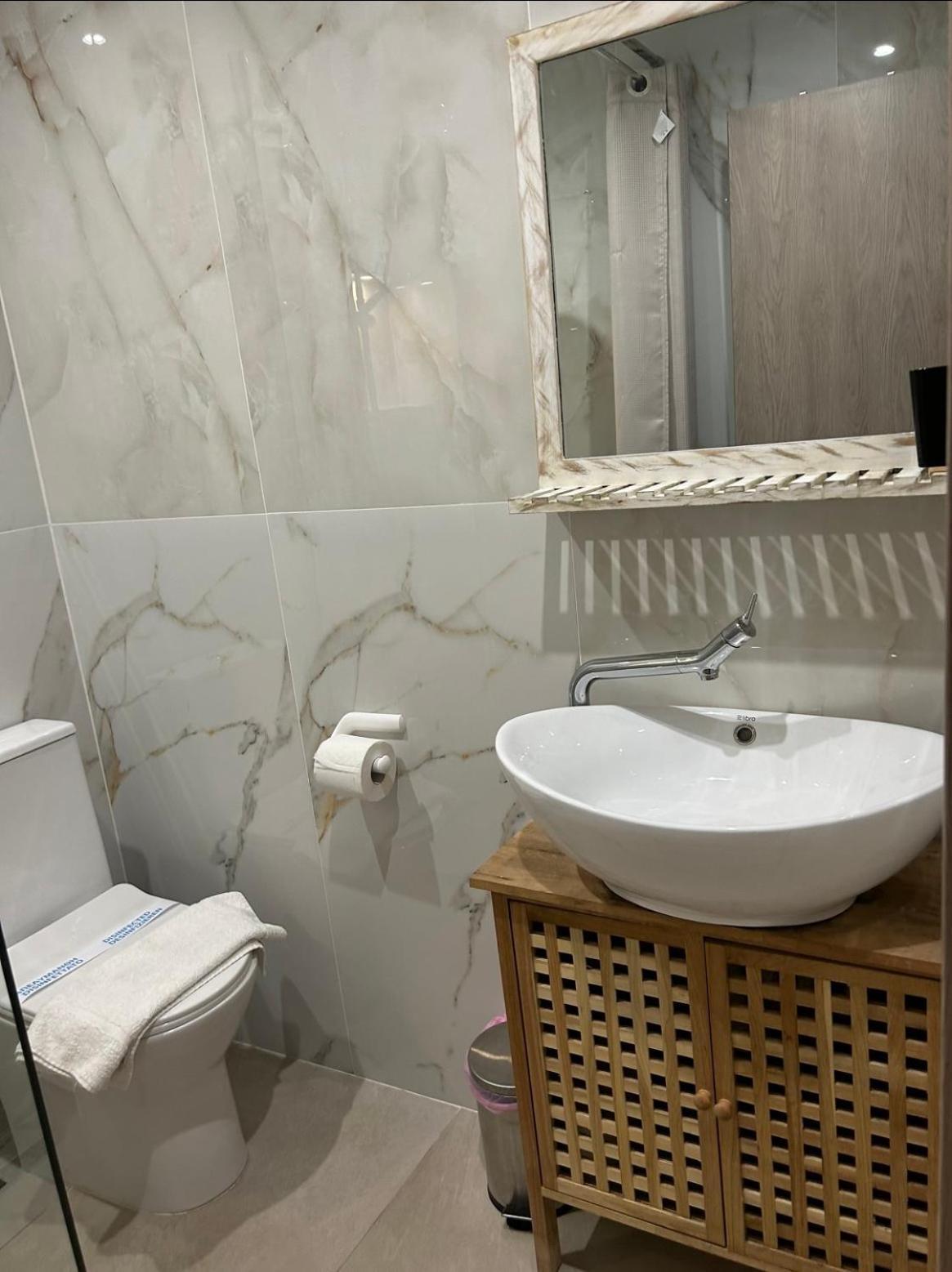 La Mer Luxury Apartments 伊里斯斯 外观 照片